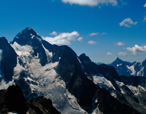 9. Приключения в горах: истории о восхождениях на вершины